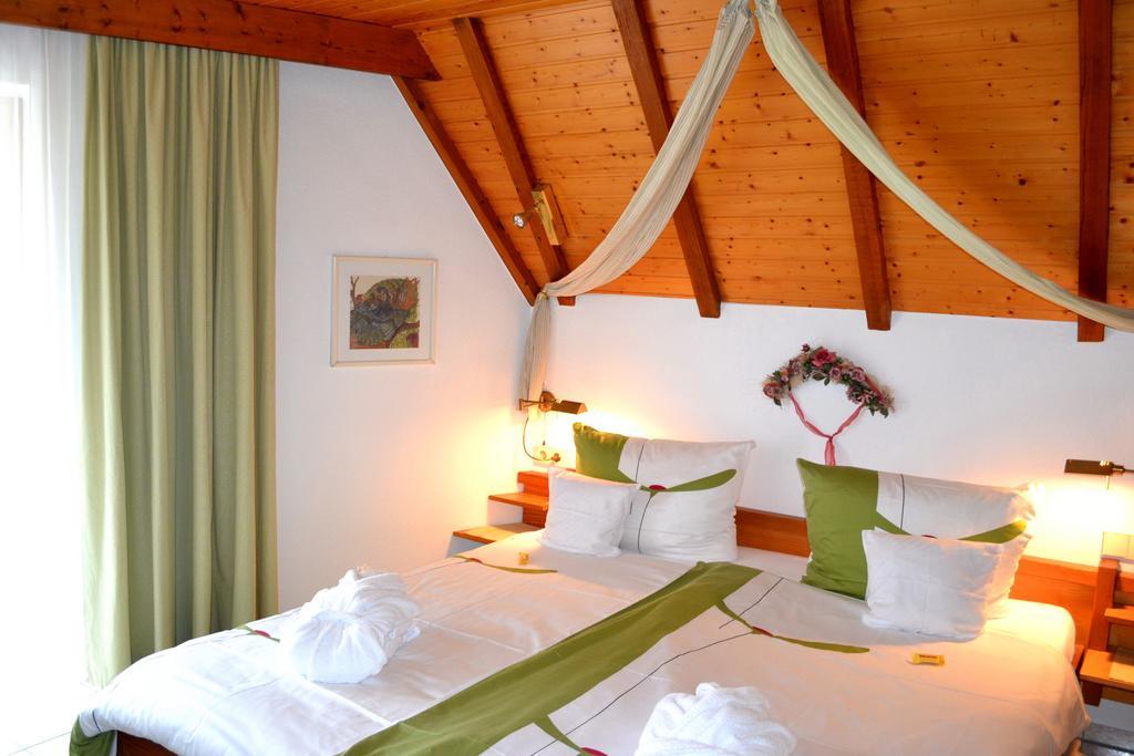 Appartement Haus Bachschwalbe à Sasbachwalden Chambre photo
